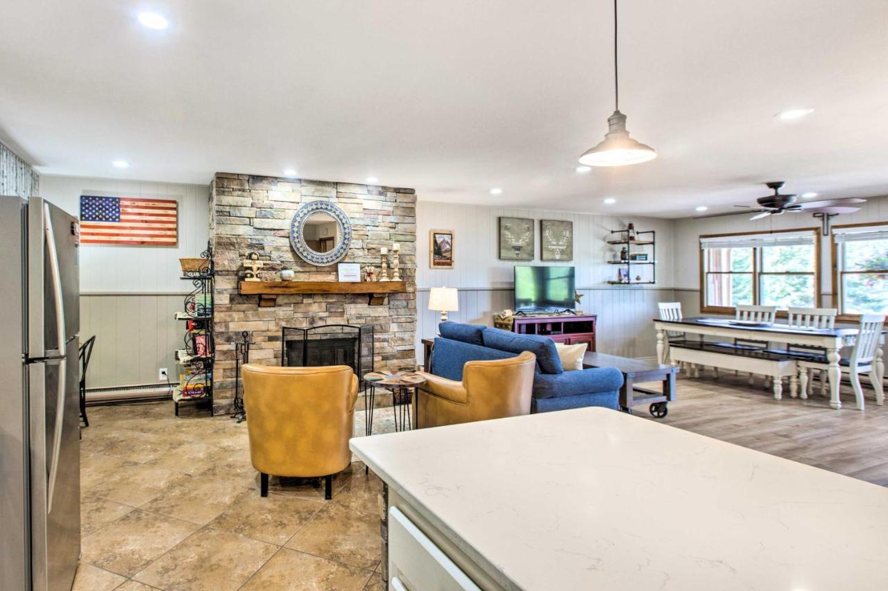 Main St Red River Ski Condo With Mountain View! المظهر الخارجي الصورة