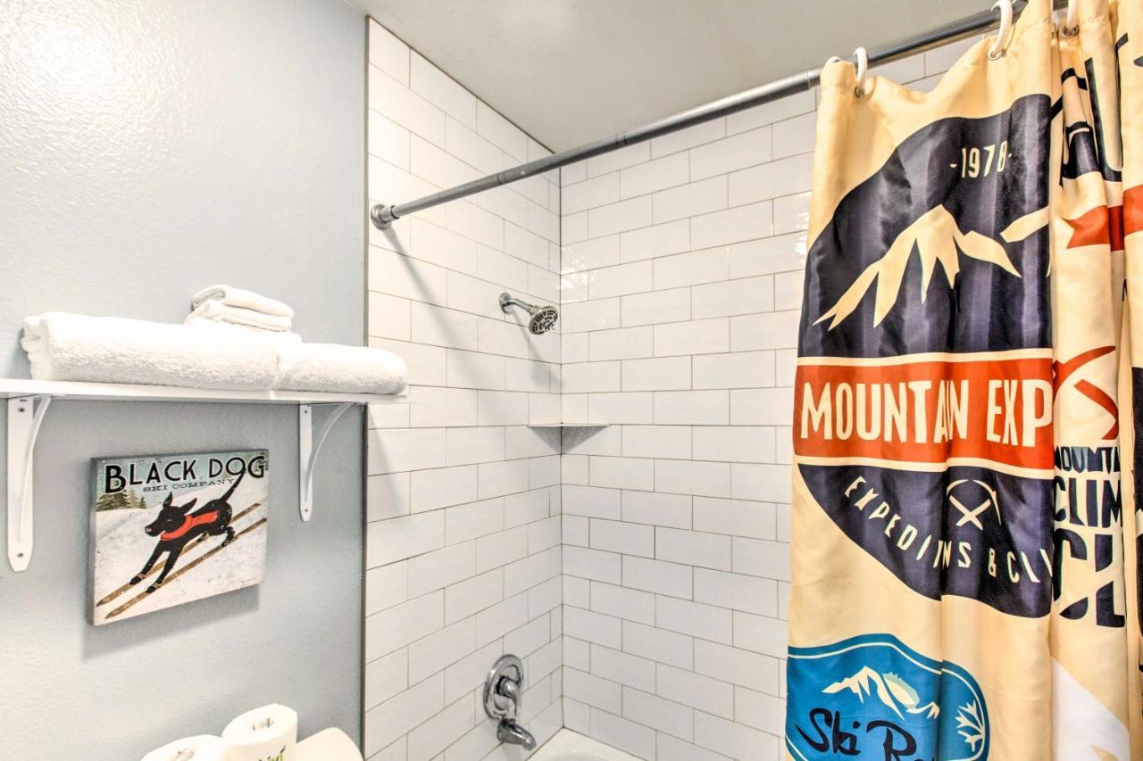 Main St Red River Ski Condo With Mountain View! المظهر الخارجي الصورة